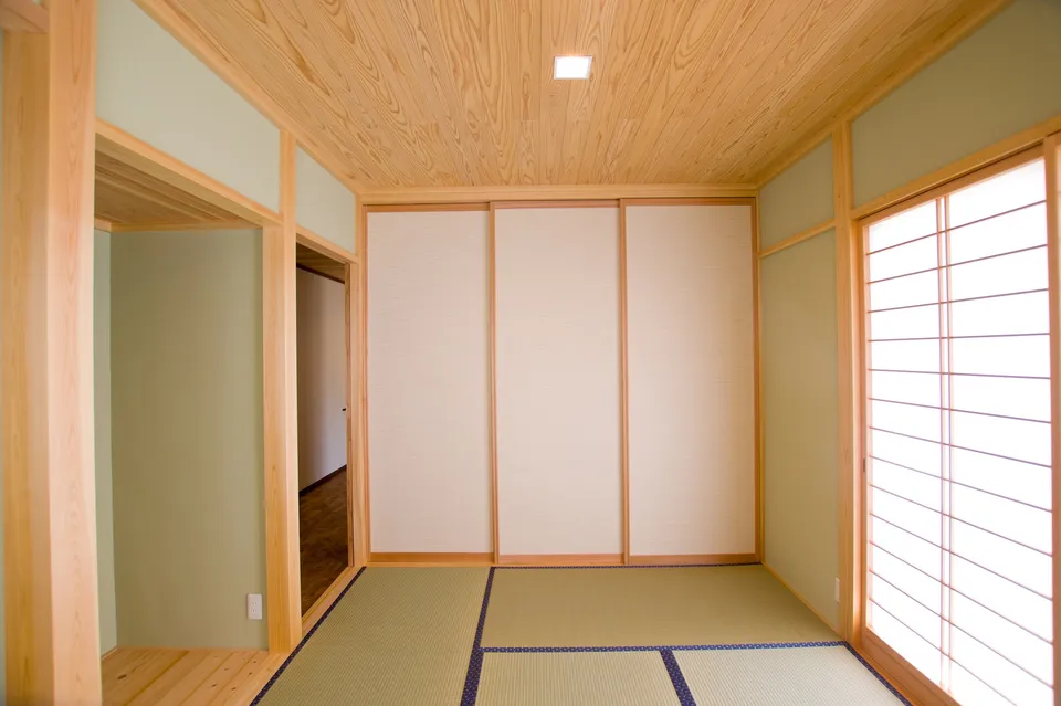 大人3人ゆったり過ごせる平屋の写真